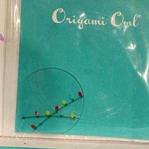 Origami owl large locket grinch plate lights